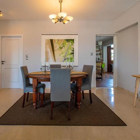 Spacious Apartment In Kavouri Athens Ngoại thất bức ảnh