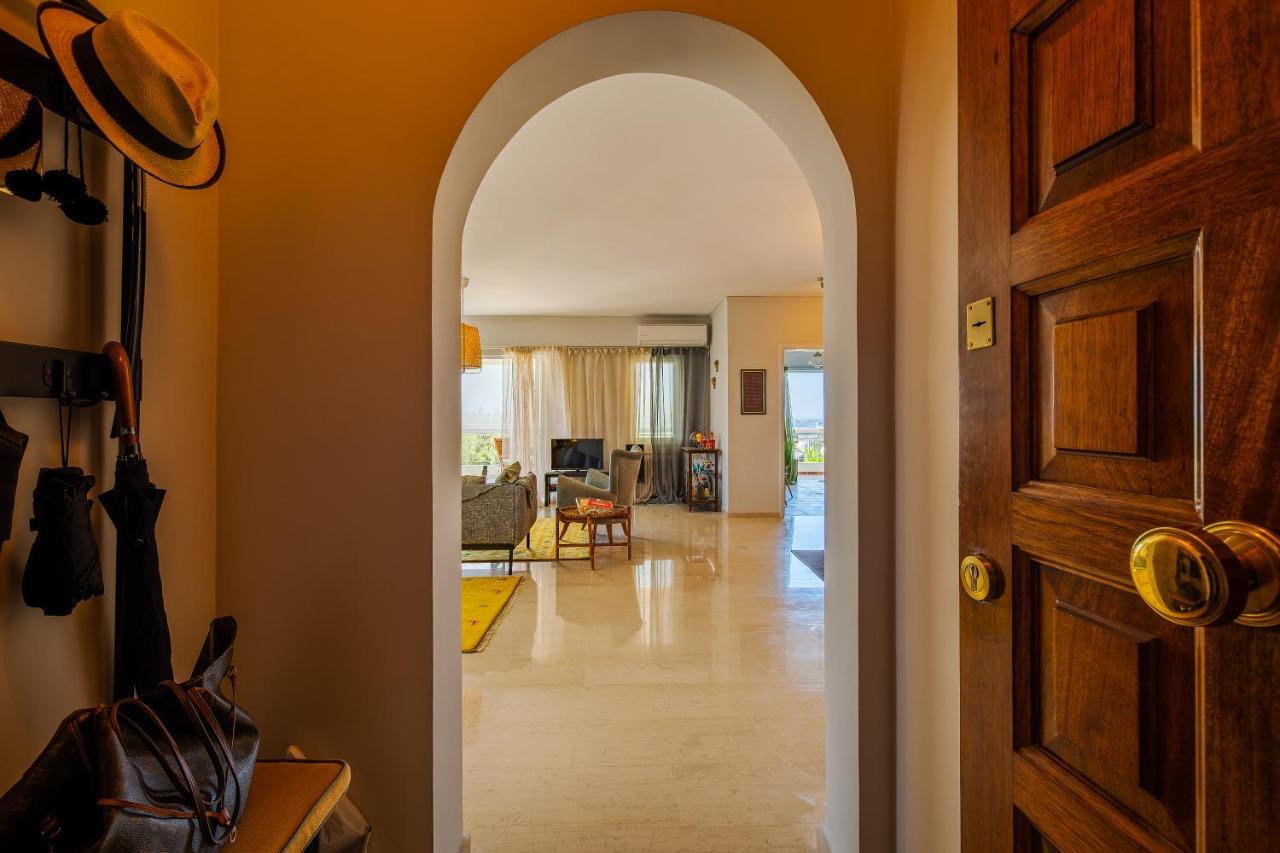Spacious Apartment In Kavouri Athens Ngoại thất bức ảnh