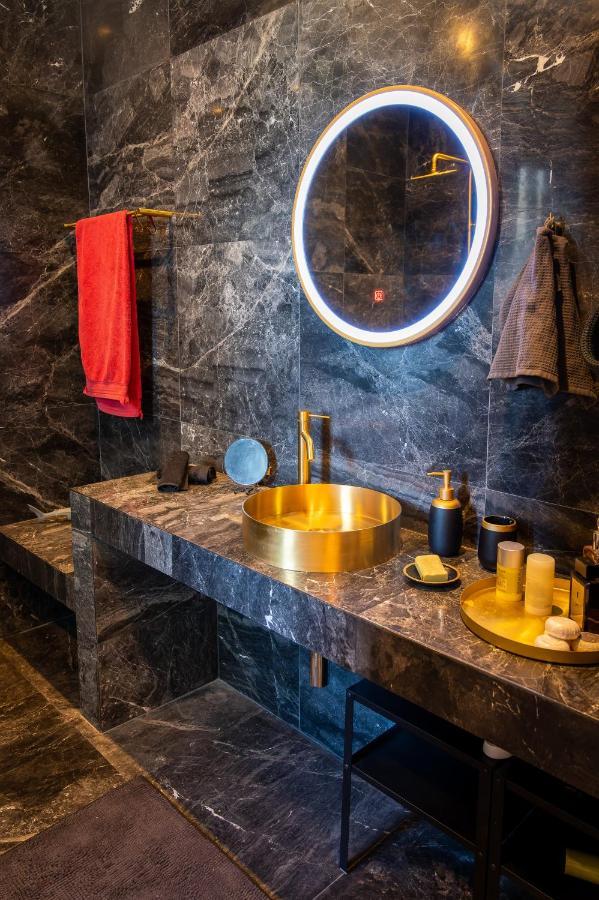 Spacious Apartment In Kavouri Athens Ngoại thất bức ảnh
